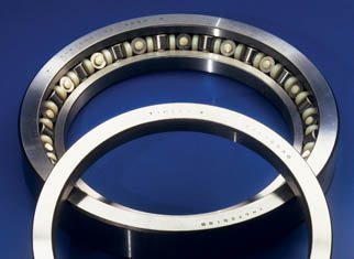 交叉滾子軸承（TXR）